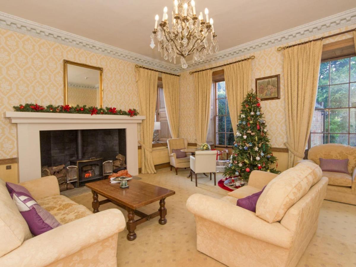 Hockwold Hall Villa Hockwold cum Wilton Exteriör bild